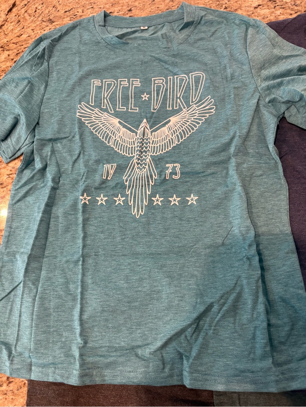Set of 4 women’s graphic tees - Picture 2 of 16